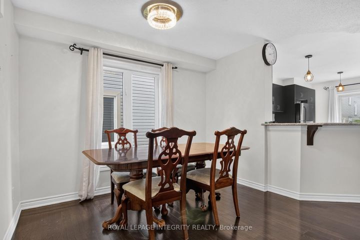 Photo 6 at 414 MEADOWHAWK Crescent, Nepean (Half Moon Bay), Ottawa