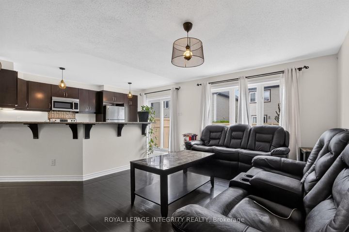 Photo 9 at 414 MEADOWHAWK Crescent, Nepean (Half Moon Bay), Ottawa