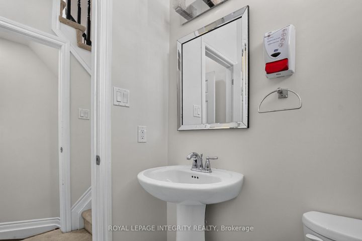 Photo 14 at 414 MEADOWHAWK Crescent, Nepean (Half Moon Bay), Ottawa
