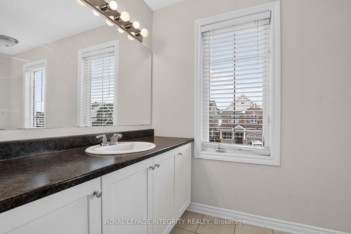 Photo 22 at 414 MEADOWHAWK Crescent, Nepean (Half Moon Bay), Ottawa