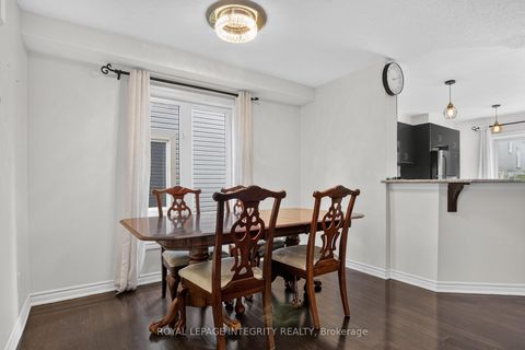 Photo 6 at 414 MEADOWHAWK Crescent, Nepean (Half Moon Bay), Ottawa