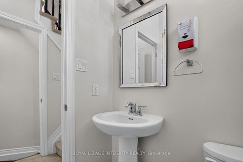 Photo 14 at 414 MEADOWHAWK Crescent, Nepean (Half Moon Bay), Ottawa