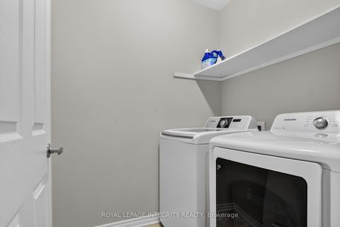 Photo 23 at 414 MEADOWHAWK Crescent, Nepean (Half Moon Bay), Ottawa