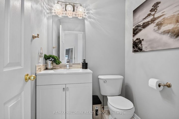 Photo 17 at 222 Deercroft Avenue, Nepean (Longfields), Ottawa