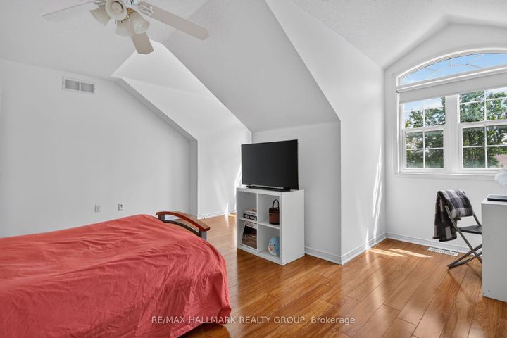 Photo 25 at 222 Deercroft Avenue, Nepean (Longfields), Ottawa