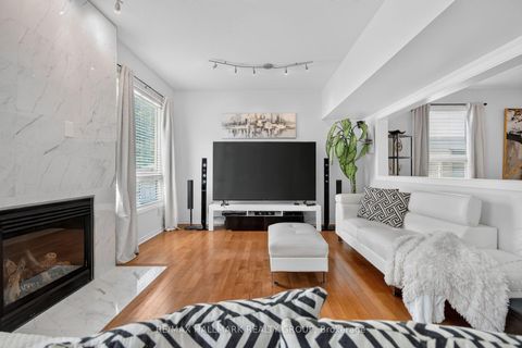 Photo 9 at 222 Deercroft Avenue, Nepean (Longfields), Ottawa