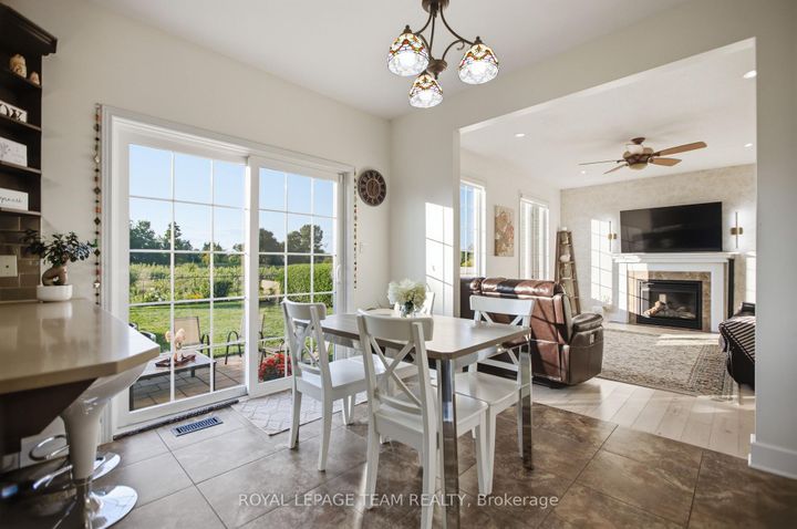 Photo 9 at 790 Kilbirnie Drive, Nepean (Stonebridge), Ottawa