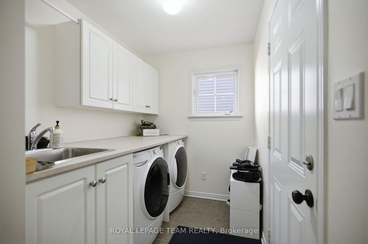 Photo 16 at 790 Kilbirnie Drive, Nepean (Stonebridge), Ottawa