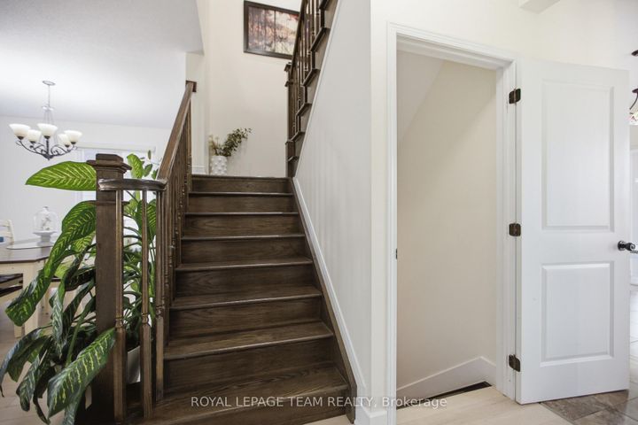 Photo 17 at 790 Kilbirnie Drive, Nepean (Stonebridge), Ottawa