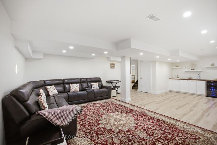 Photo 35 at 790 Kilbirnie Drive, Nepean (Stonebridge), Ottawa