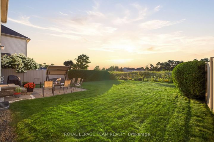 Photo 37 at 790 Kilbirnie Drive, Nepean (Stonebridge), Ottawa