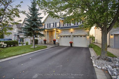 Photo 2 at 790 Kilbirnie Drive, Nepean (Stonebridge), Ottawa