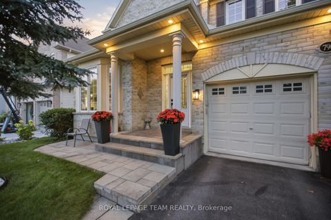 Photo 3 at 790 Kilbirnie Drive, Nepean (Stonebridge), Ottawa