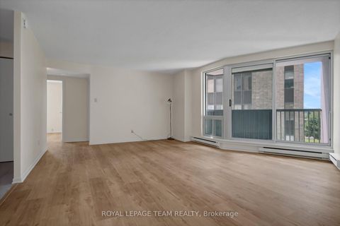 Photo 8 at 402 - 1380 Prince Of Wales Drive, Nepean (Carleton Square), Ottawa