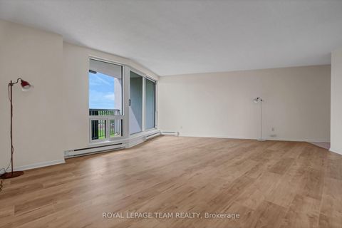 Photo 9 at 402 - 1380 Prince Of Wales Drive, Nepean (Carleton Square), Ottawa