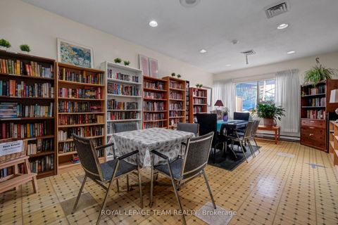 Photo 34 at 402 - 1380 Prince Of Wales Drive, Nepean (Carleton Square), Ottawa