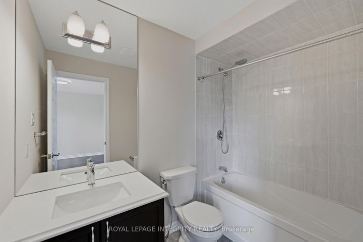 Photo 30 at 414 Aphelion Crescent, Nepean (Half Moon Bay), Ottawa