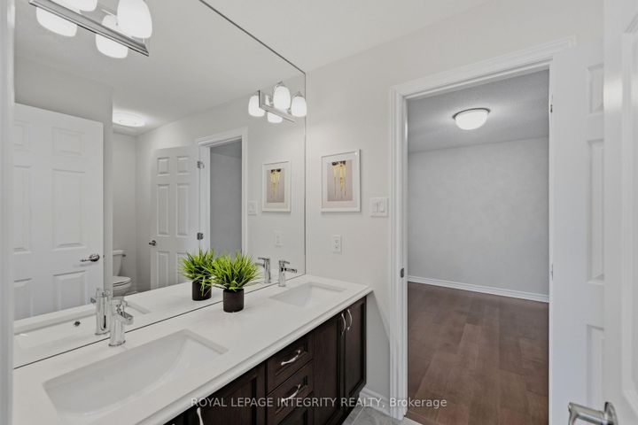 Photo 33 at 414 Aphelion Crescent, Nepean (Half Moon Bay), Ottawa