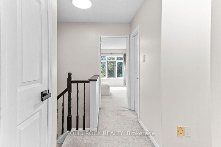 Photo 15 at 49 Longshire Circle, Nepean (Longfields), Ottawa