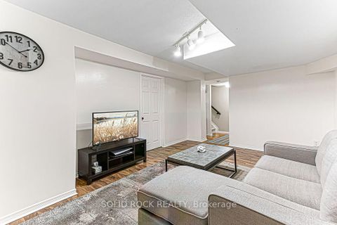 Photo 26 at 49 Longshire Circle, Nepean (Longfields), Ottawa