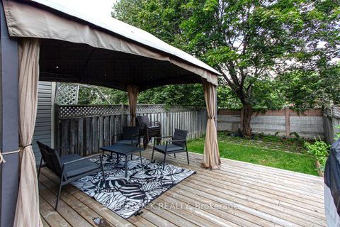 Photo 30 at 49 Longshire Circle, Nepean (Longfields), Ottawa