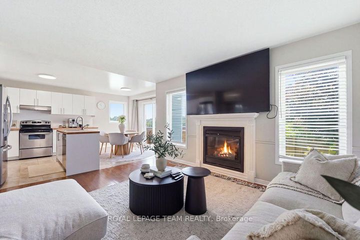 Photo 13 at 195 HARBOUR VIEW Street, Nepean (Strandherd), Ottawa