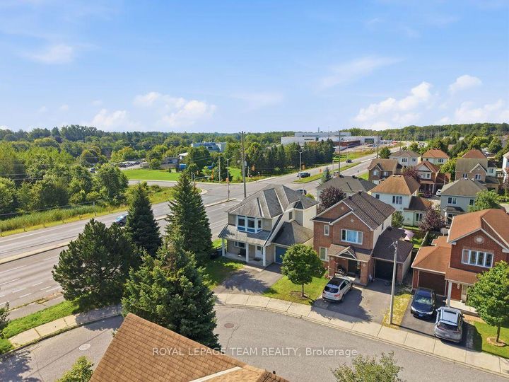 Photo 41 at 195 HARBOUR VIEW Street, Nepean (Strandherd), Ottawa