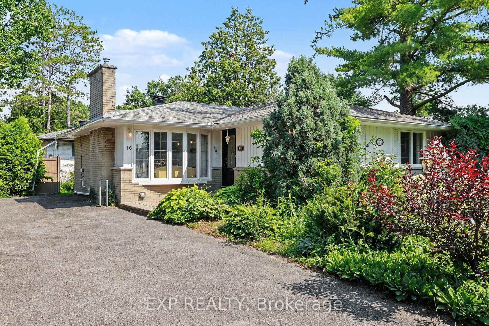 16 Elmsley Crescent, Nepean (Arbeatha Park), Ottawa 