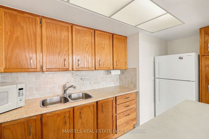 Photo 9 at 904 - 530 Laurier Avenue W, Ottawa Centre, Ottawa