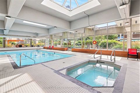 Photo 19 at 904 - 530 Laurier Avenue W, Ottawa Centre, Ottawa