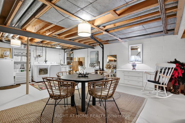 Photo 25 at 192 MONTEREY Drive, Nepean (Leslie Park), Ottawa