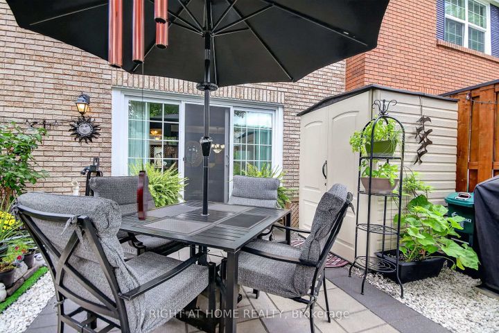 Photo 29 at 192 MONTEREY Drive, Nepean (Leslie Park), Ottawa