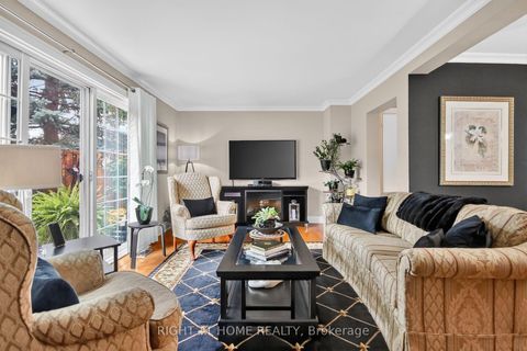 Photo 10 at 192 MONTEREY Drive, Nepean (Leslie Park), Ottawa