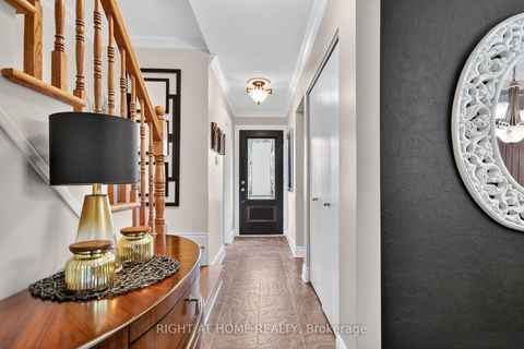 Photo 11 at 192 MONTEREY Drive, Nepean (Leslie Park), Ottawa