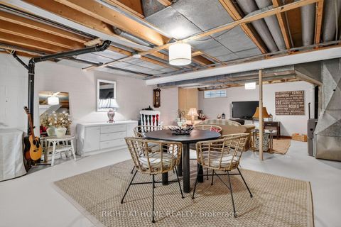 Photo 26 at 192 MONTEREY Drive, Nepean (Leslie Park), Ottawa