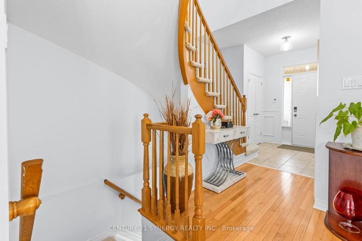 Photo 6 at 119 Portrush Avenue, Nepean (Longfields), Ottawa