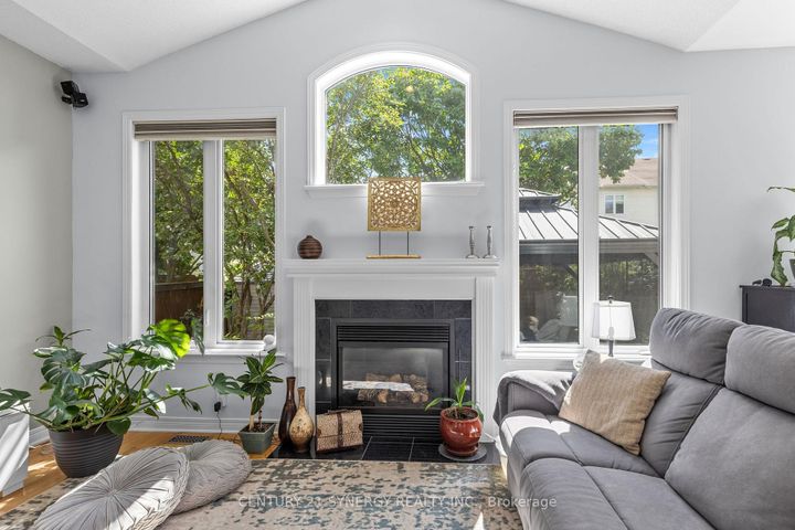 Photo 12 at 119 Portrush Avenue, Nepean (Longfields), Ottawa