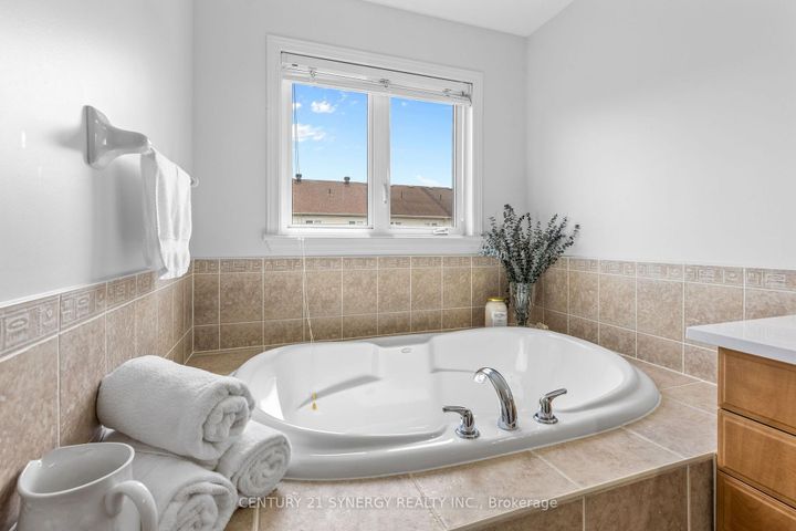 Photo 26 at 119 Portrush Avenue, Nepean (Longfields), Ottawa