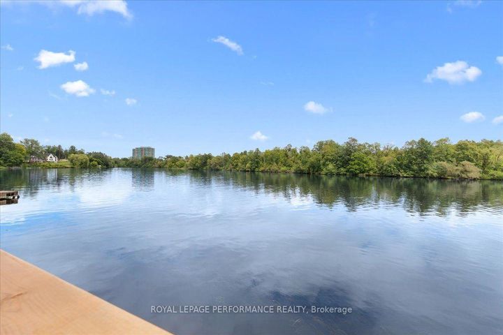 Photo 45 at 4 Wellsmere Court, Nepean (Rideau Heights/Rideau River), Ottawa