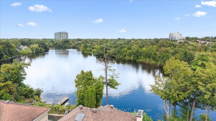 Photo 48 at 4 Wellsmere Court, Nepean (Rideau Heights/Rideau River), Ottawa