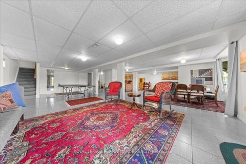 Photo 35 at 4 Wellsmere Court, Nepean (Rideau Heights/Rideau River), Ottawa