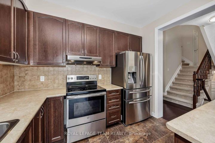 Photo 9 at 2225 Watercolours Way, Nepean (Half Moon Bay), Ottawa