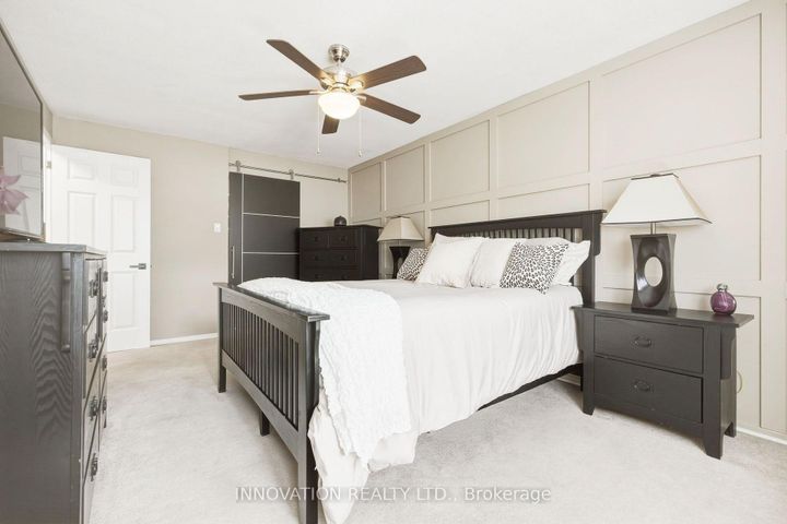 Photo 15 at C - 18 Benlea Drive, Nepean (Tanglewood), Ottawa