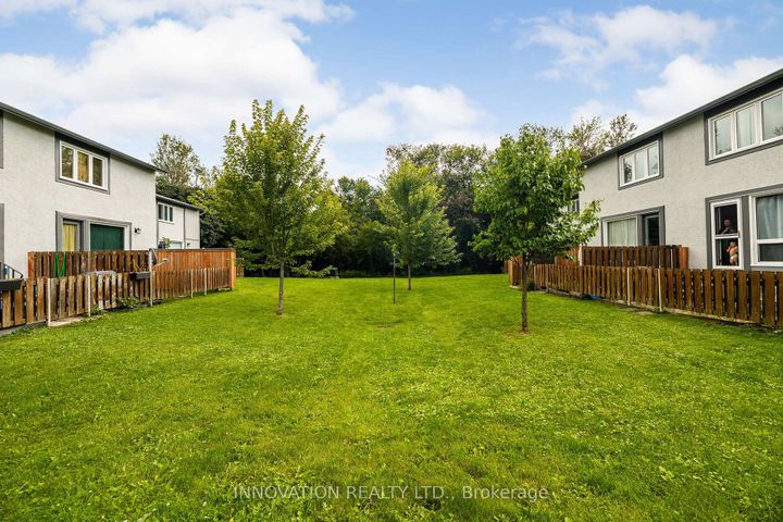 Photo 28 at C - 18 Benlea Drive, Nepean (Tanglewood), Ottawa