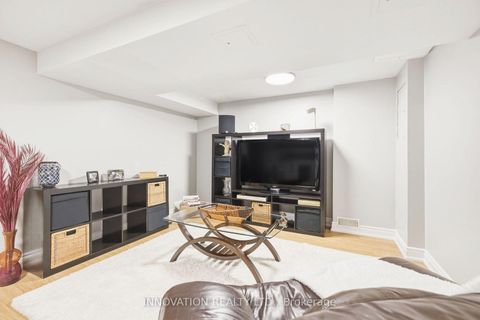 Photo 22 at C - 18 Benlea Drive, Nepean (Tanglewood), Ottawa