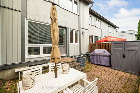 Photo 26 at C - 18 Benlea Drive, Nepean (Tanglewood), Ottawa