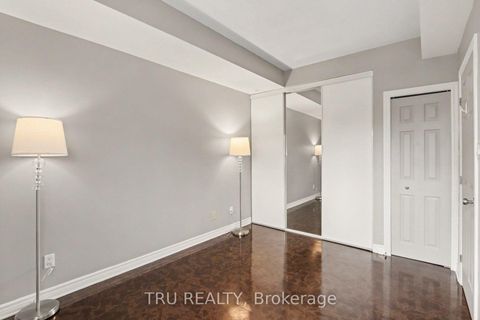Photo 13 at 7 - 165 Waterbridge Drive, Nepean (Barrhaven East), Ottawa