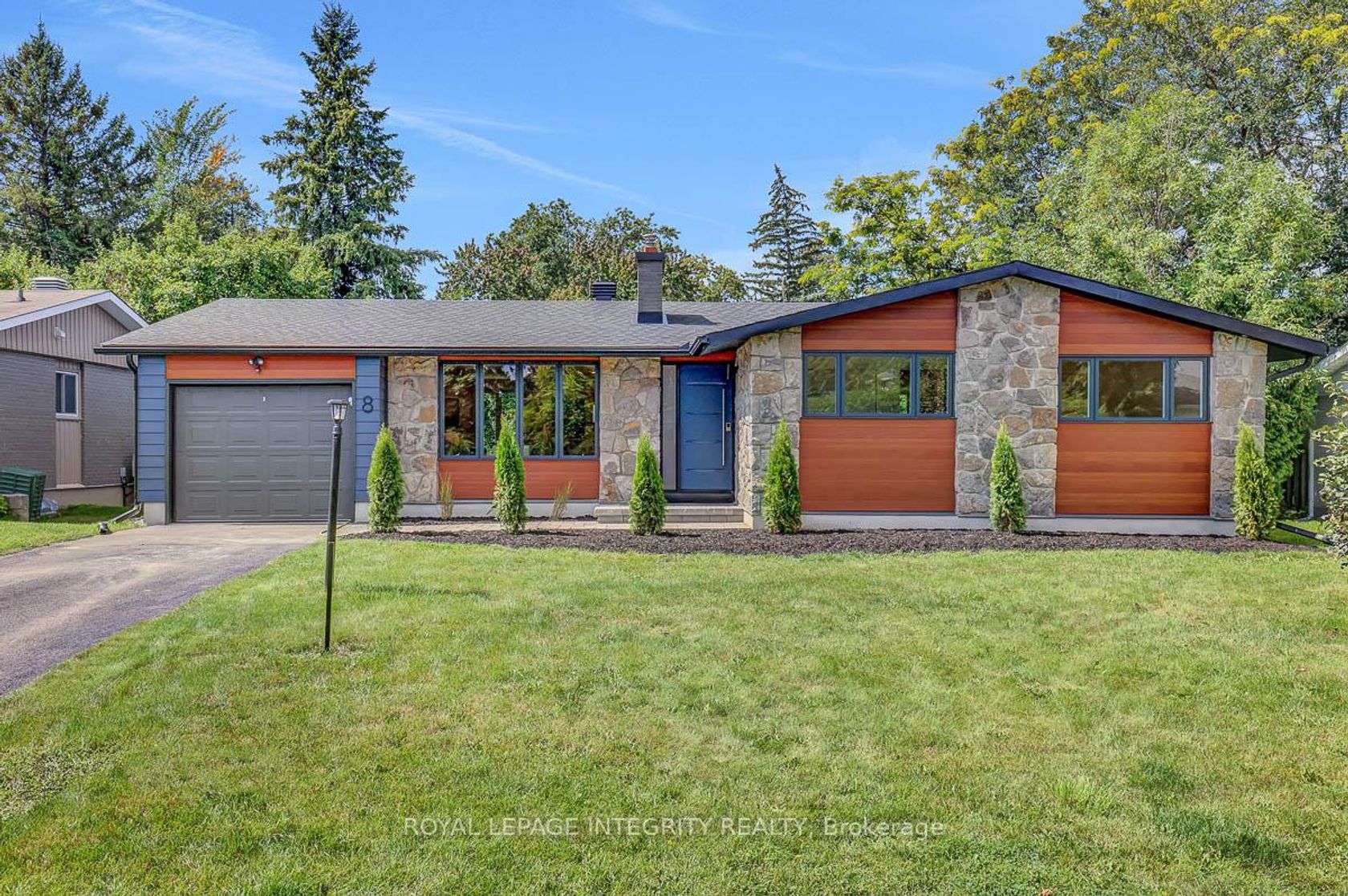 8 Brian Crescent, Nepean (Bruce Farm/Graham Park/Qualicum/Bellands), Ottawa 