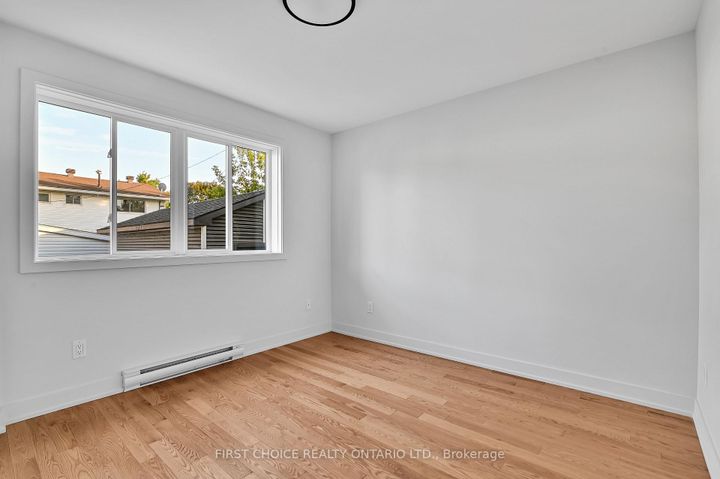 Photo 22 at 972 Dynes Road, Nepean (Carleton Square), Ottawa