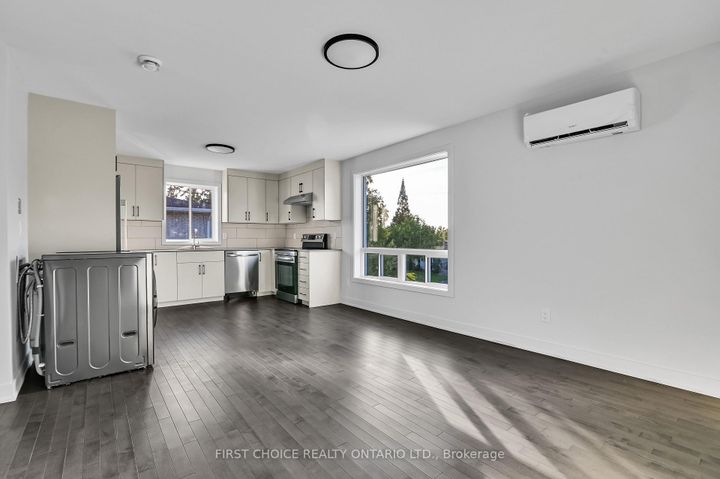 Photo 24 at 972 Dynes Road, Nepean (Carleton Square), Ottawa